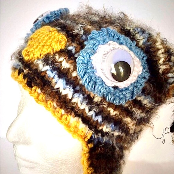 NWT Hand Knit Hoot Owl Childs Soft Beanie Hat with Googly Eyes Size 5-10 Years - Picture 4 of 10